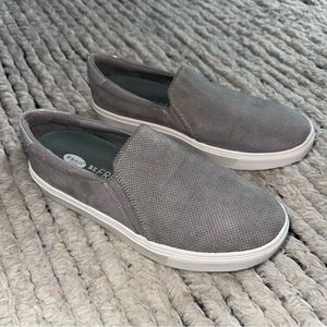 Dr. Scholls Madison slip-on sneaker size 8 in grey